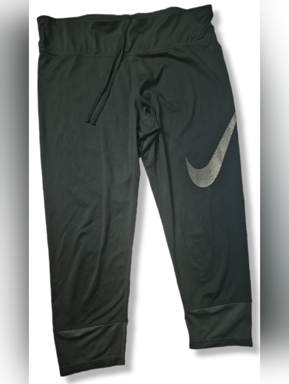 Nike Dri-Fit Women's Black w/ Reflective Swoosh Stretch Capri Leggings Sz. XL